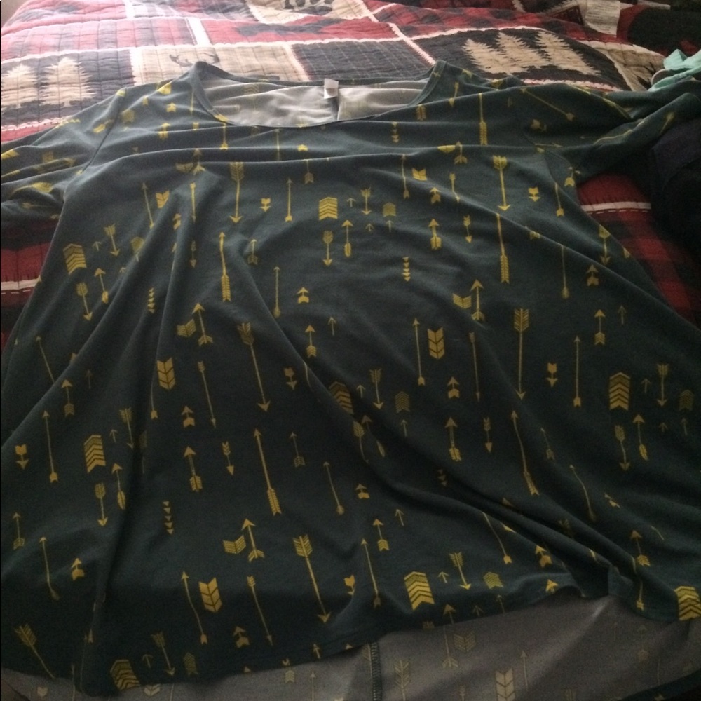 Lularoe perfect t